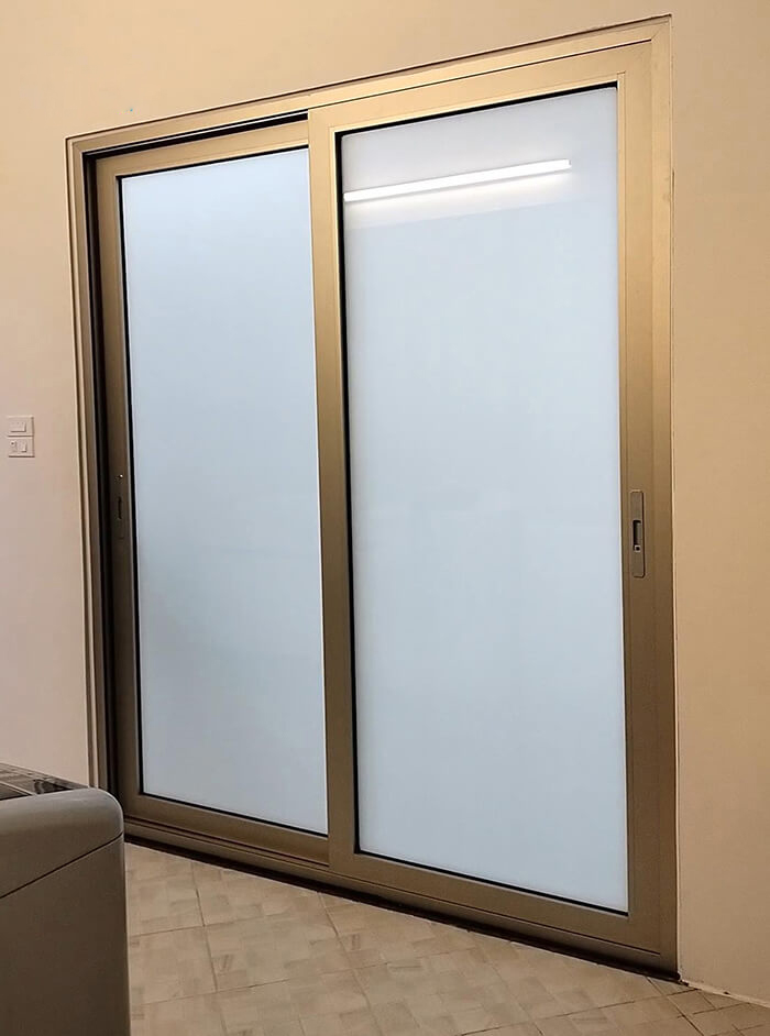 Cửa nhôm kính 2 cánh